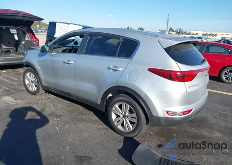 2017 Kia Sportage Lx z USA, uszkodzony, nr VIN KNDPM3AC1H7073281